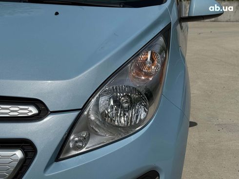 Chevrolet Spark EV 2016 синий - фото 18