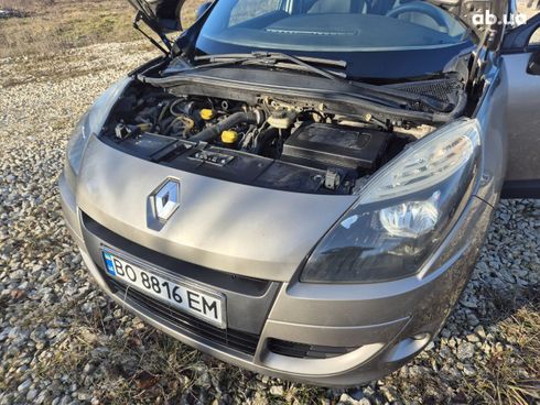 Renault Scenic 2009 бежевый - фото 10