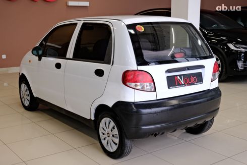 Daewoo Matiz 2012 белый - фото 3