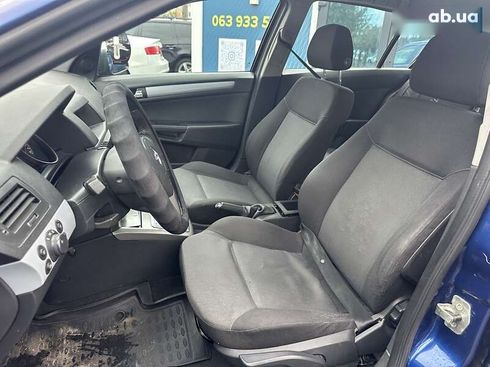 Opel Astra 2006 - фото 15