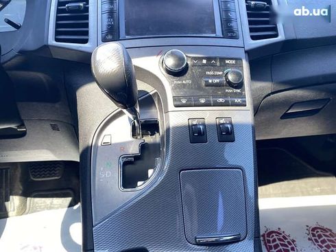 Toyota Venza 2013 - фото 17