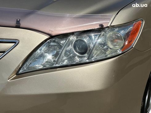 Toyota Camry 2007 бежевый - фото 14