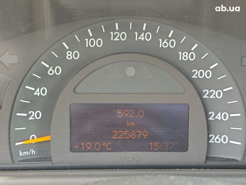 Mercedes-Benz C-Класс 2001 серебристый - фото 18