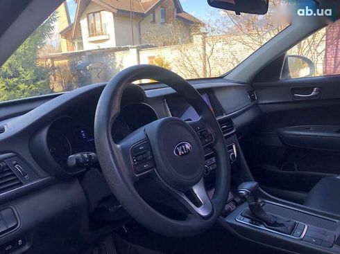 Kia K5 2017 - фото 8