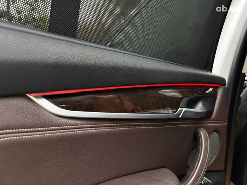 BMW X5 2014 белый - фото 27