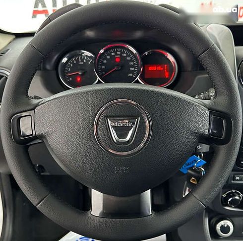 Dacia Duster 2016 - фото 14