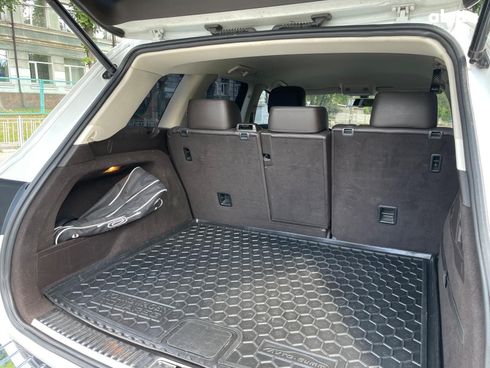 Volkswagen Touareg 2015 белый - фото 22
