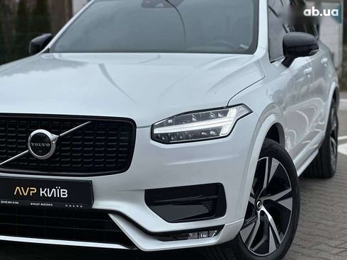 Volvo XC90 2021 - фото 2