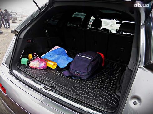 Audi Q7 2016 - фото 23