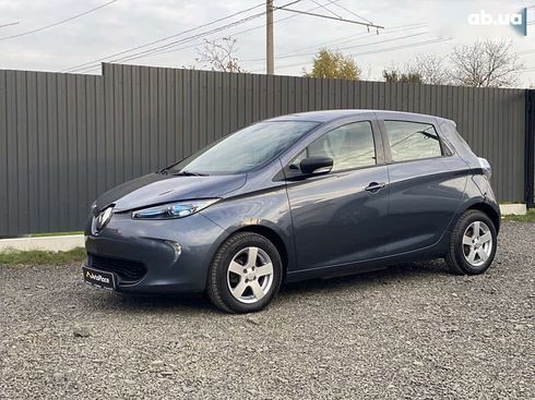 Renault Zoe 2019 - фото 20