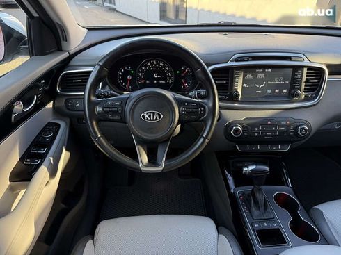Kia Sorento 2017 - фото 25