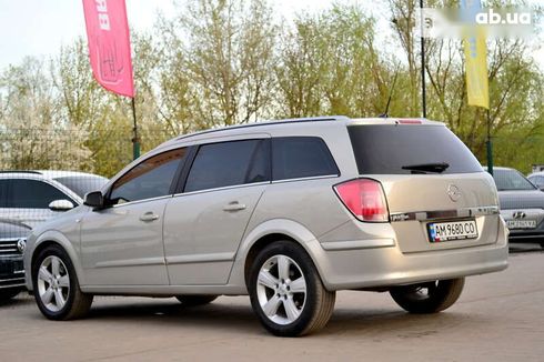 Opel Astra 2005 - фото 18