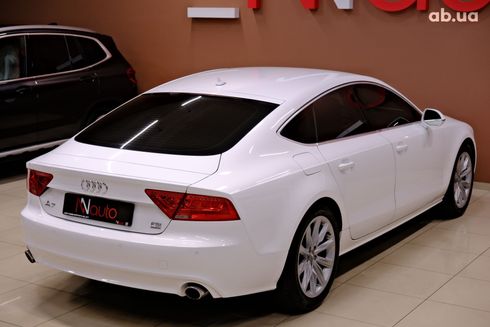Audi A7 2012 белый - фото 5