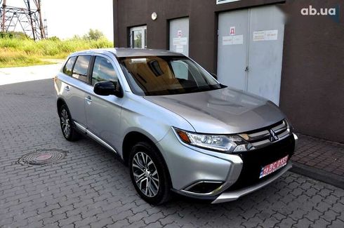 Mitsubishi Outlander 2016 - фото 5