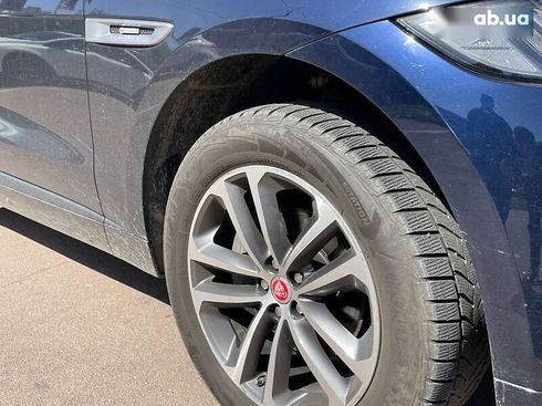 Jaguar F-Pace 2019 - фото 11