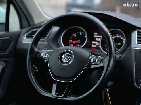 Volkswagen Tiguan 2018 - фото 12