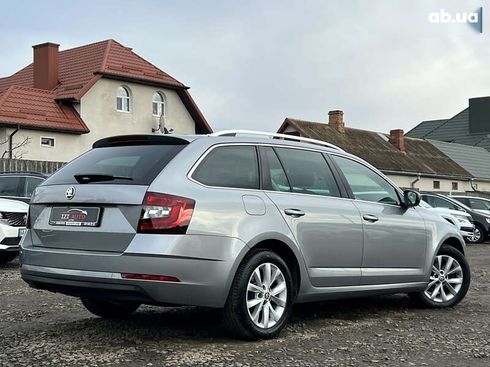 Skoda Octavia 2019 - фото 8