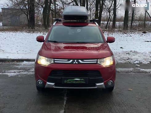 Mitsubishi Outlander 2014 - фото 3