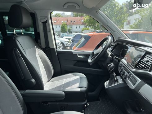 Volkswagen Multivan 2023 - фото 13