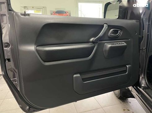 Suzuki Jimny 2018 - фото 16