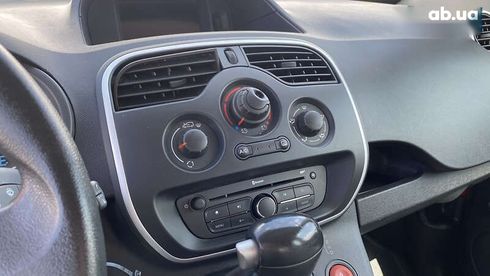 Renault Kangoo 2021 - фото 17