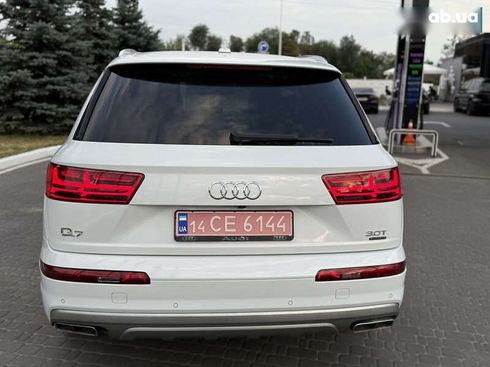 Audi Q7 2018 - фото 11