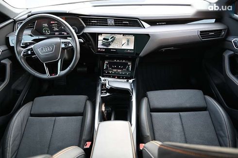 Audi E-Tron 2022 - фото 7