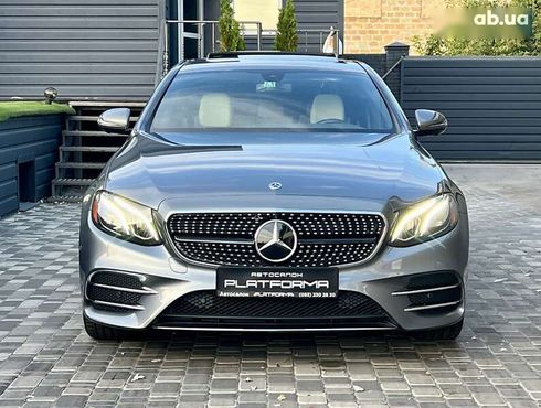 Mercedes-Benz E-Класс 2019 - фото 2