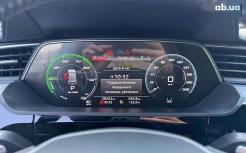 Audi E-Tron 2021 - фото 10