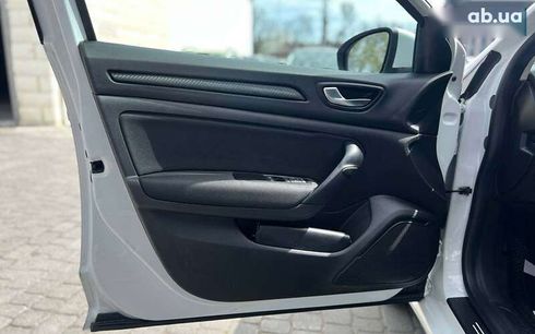 Renault Megane 2021 - фото 10