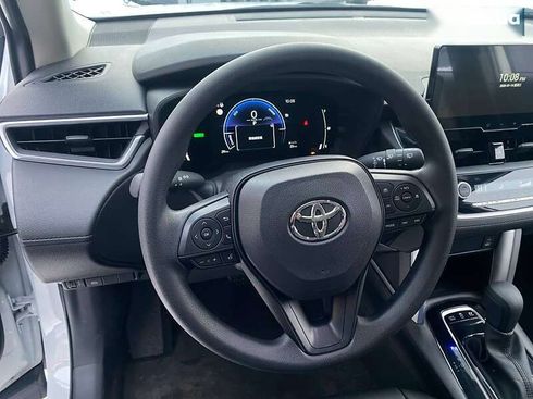 Toyota Corolla Cross 2025 - фото 13