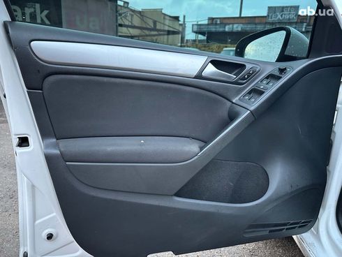 Volkswagen Golf 2013 белый - фото 15