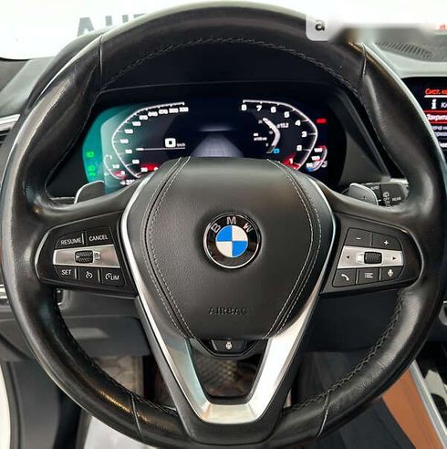 BMW X5 2018 - фото 27