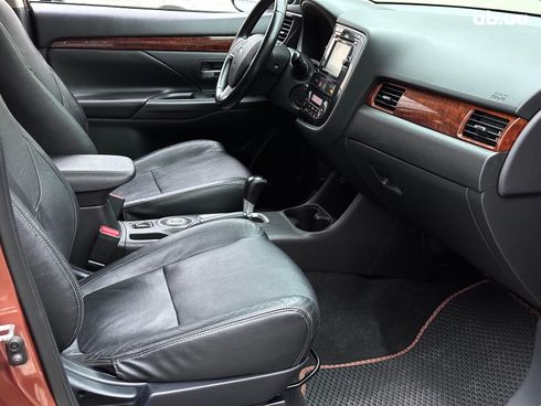 Mitsubishi Outlander 2013 коричневый - фото 62