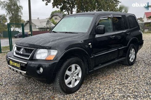 Mitsubishi Pajero 2001 - фото 3