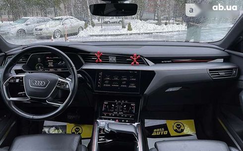 Audi E-Tron 2018 - фото 12