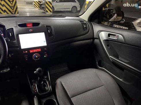 Kia Cerato 2011 - фото 24