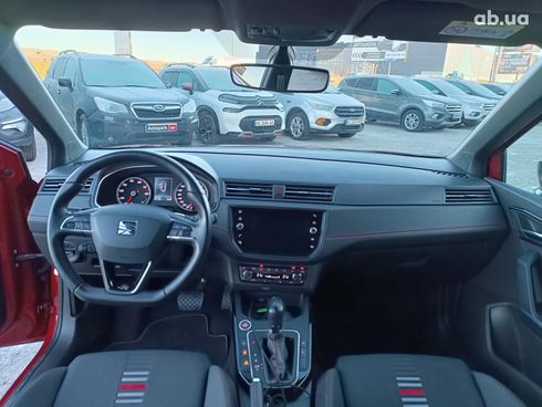 SEAT Arona 2018 красный - фото 24