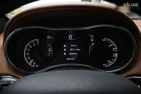 Jeep Grand Cherokee 2019 - фото 16