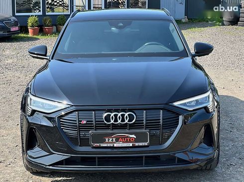 Audi Q4 Sportback e-tron 2021 - фото 3