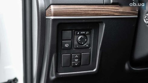 Toyota Land Cruiser Prado 2020 - фото 17