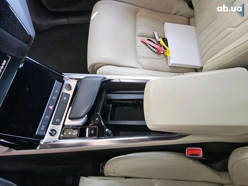 Audi E-Tron 2021 - фото 7