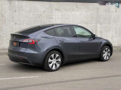 Tesla Model Y 2021 - фото 10