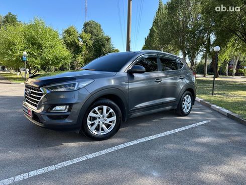 Hyundai Tucson 2019 серый - фото 7