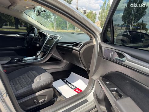 Ford Fusion 2016 серый - фото 14