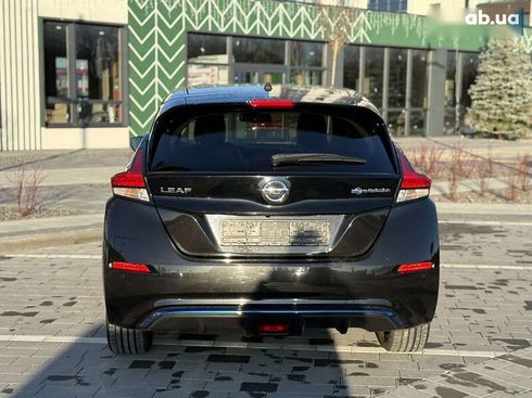 Nissan Leaf 2019 - фото 5
