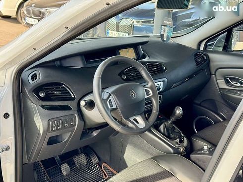 Renault Scenic 2012 - фото 25