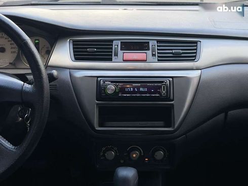 Mitsubishi Lancer 2006 - фото 16