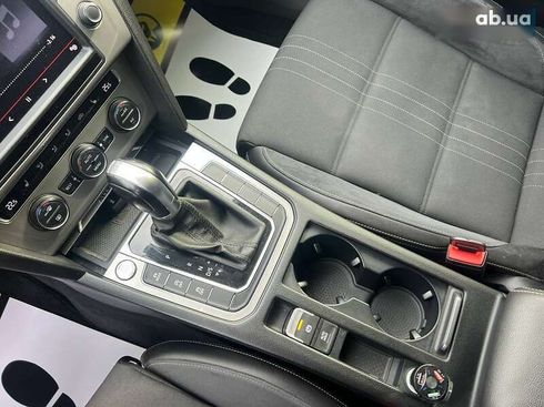 Volkswagen Passat 2016 - фото 14