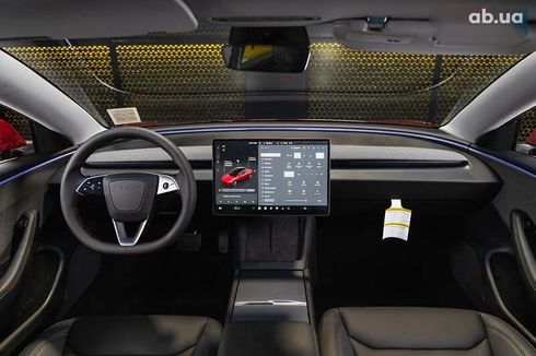 Tesla Model 3 2024 - фото 29